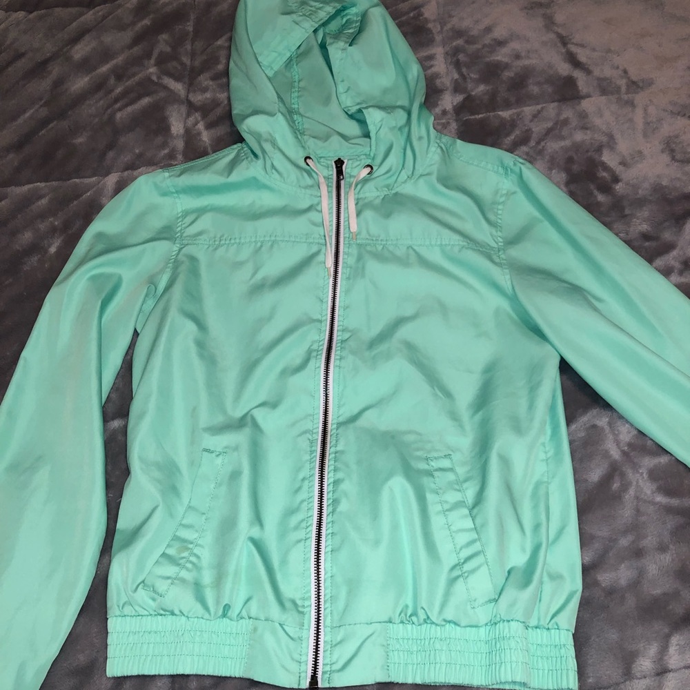 Zine Windbreaker